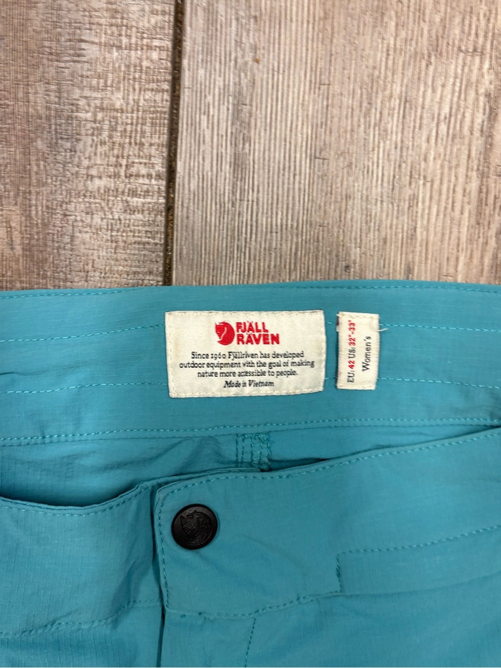 Fjallraven - Women’s High Coast Trail Shorts - Picture 2 of 3